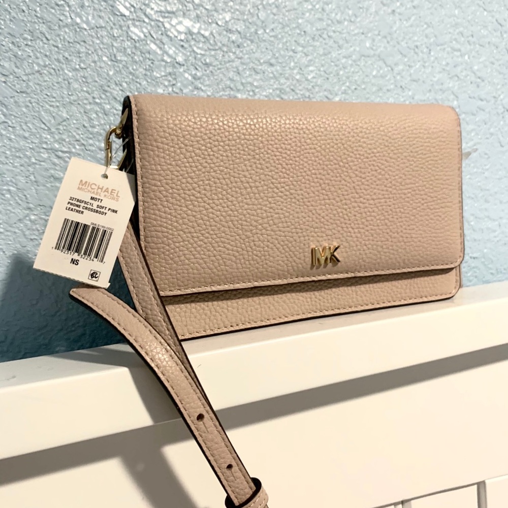 NWT authentic MK genuine leather crossbody blush - Picture 2 of 5